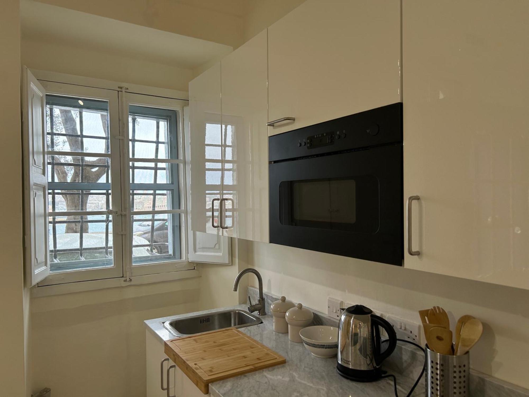 Prestigious Pied A Terre Wignacourt With Views Apartment Valletta Bagian luar foto